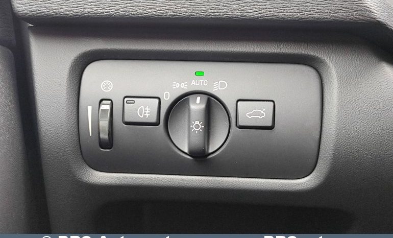 Volvo V40 2.0 D2 Automatas 2018 full