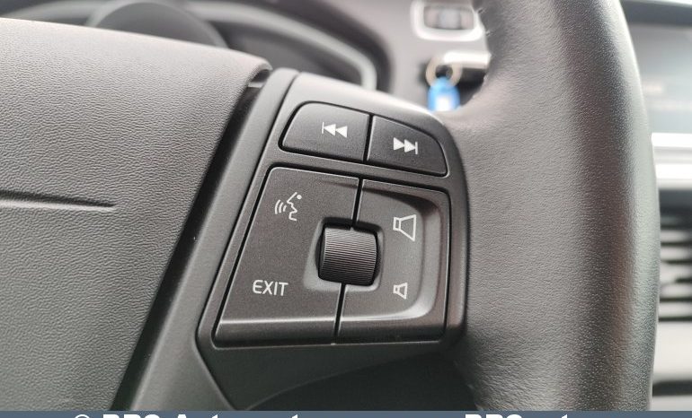 Volvo V40 2.0 D2 Automatas 2018 full