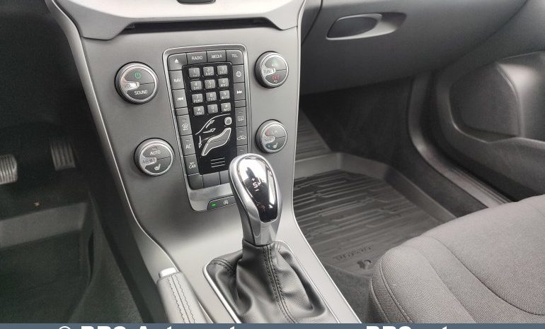 Volvo V40 2.0 D2 Automatas 2018 full