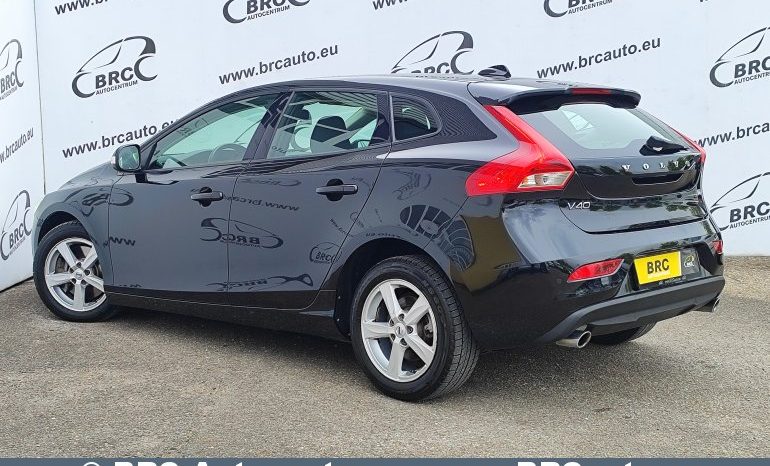 Volvo V40 2.0 D2 Automatas 2018 full