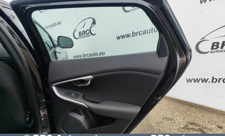 Volvo V40 2.0 D2 Automatas 2018 full