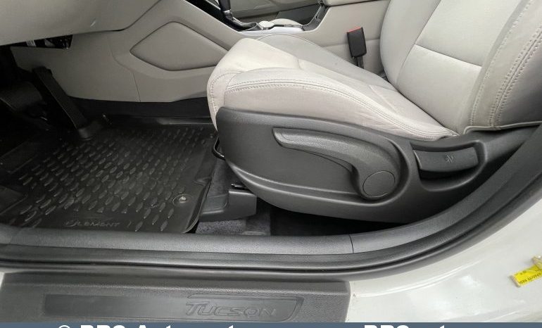 Hyundai Tucson 2.0 GDi FWD Automatas 2018 full