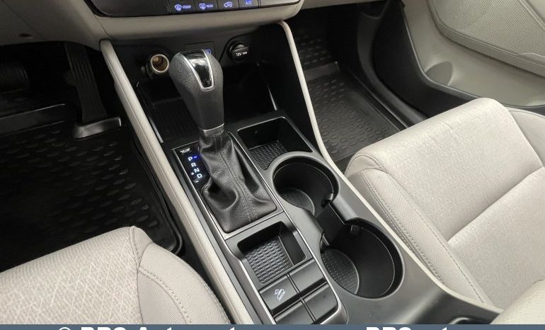 Hyundai Tucson 2.0 GDi FWD Automatas 2018 full