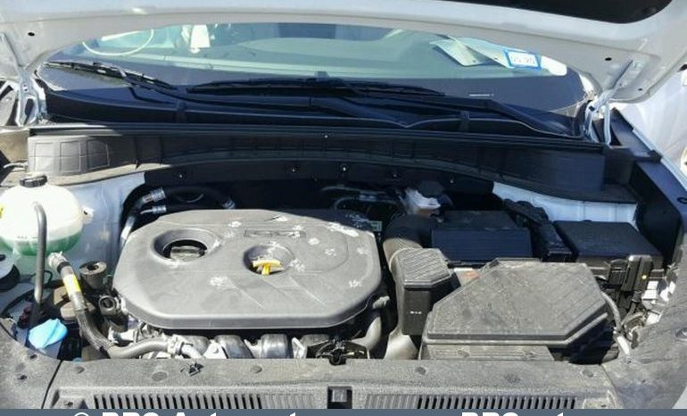 Hyundai Tucson 2.0 GDi FWD Automatas 2018 full