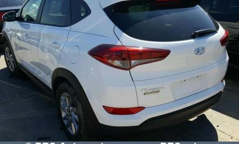 Hyundai Tucson 2.0 GDi FWD Automatas 2018 full
