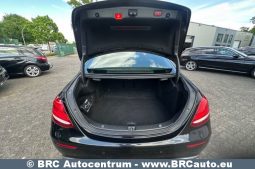 Mercedes-Benz E 220 Avantgarde LED Headup Kam Panora 2019 full