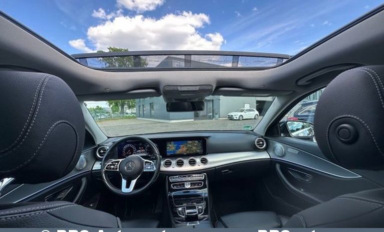 Mercedes-Benz E 220 Avantgarde LED Headup Kam Panora 2019 full