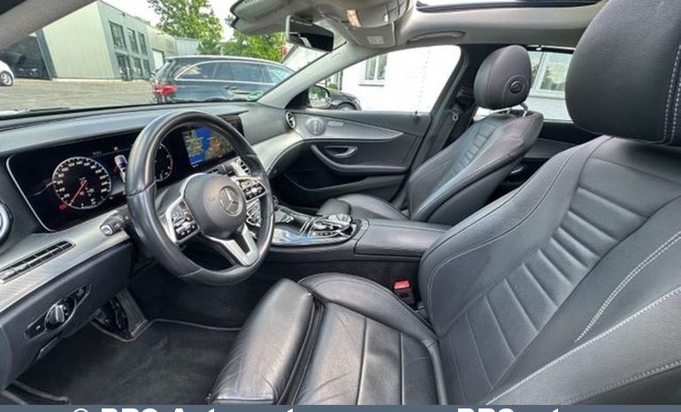 Mercedes-Benz E 220 Avantgarde LED Headup Kam Panora 2019 full