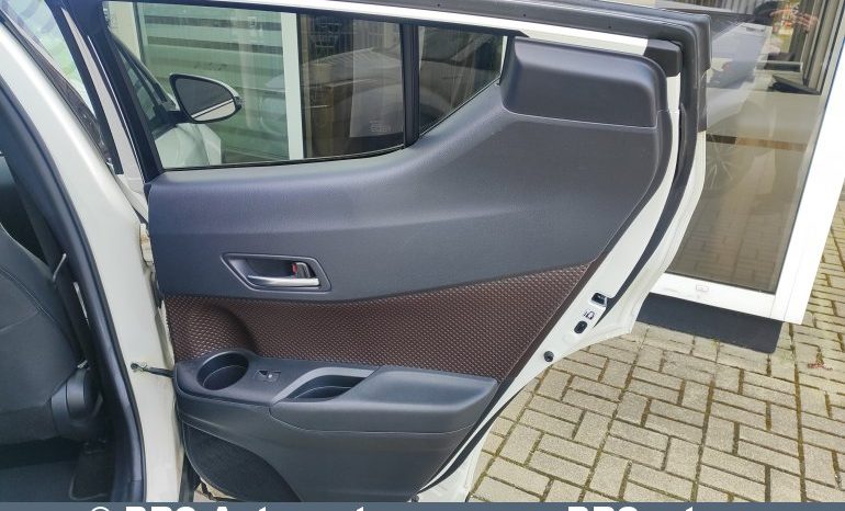 Toyota C-HR 1.8 Hybrid Automatas 2018 full