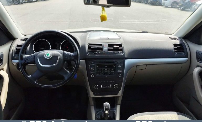 Skoda Yeti 1.6 TDI GreenLine FWD 2011 full