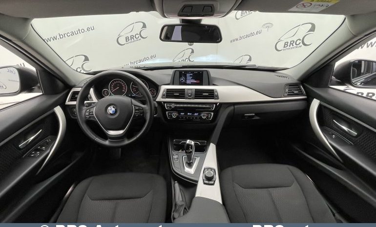 BMW 318 i Automatas 2017 full