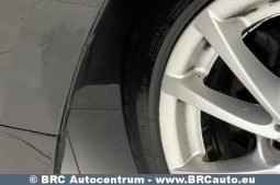 BMW 318 i Automatas 2017 full