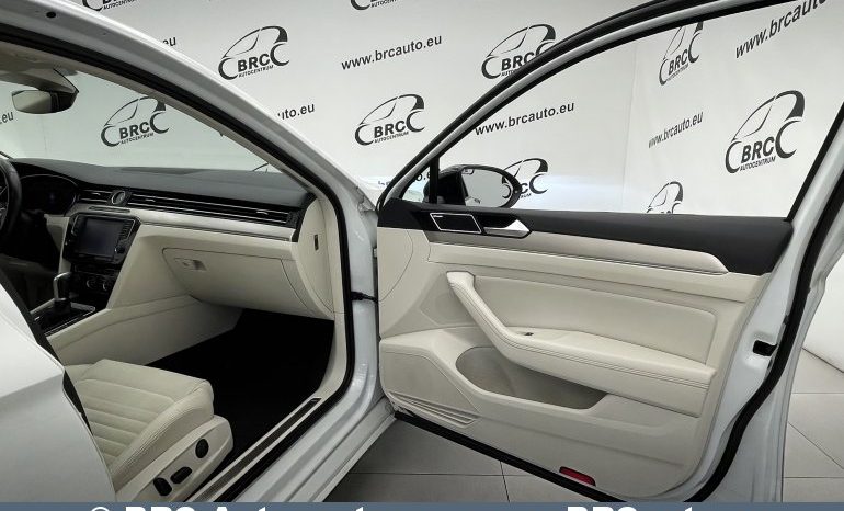Volkswagen Passat 2.0TDI DSG 4Motion Business Automatas 2016 full