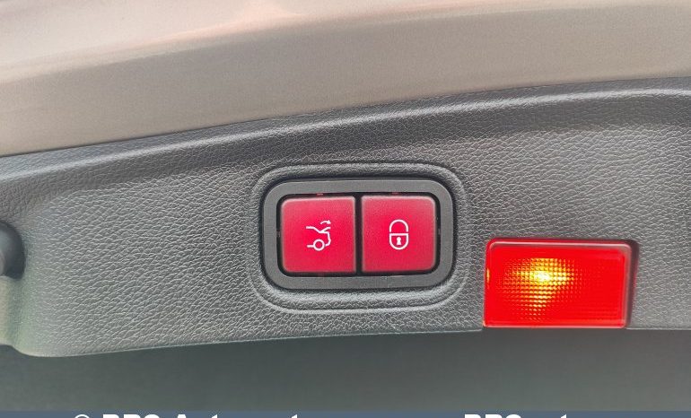 Mercedes-Benz C 300 2.0 4MATIC Automatas 2019 full