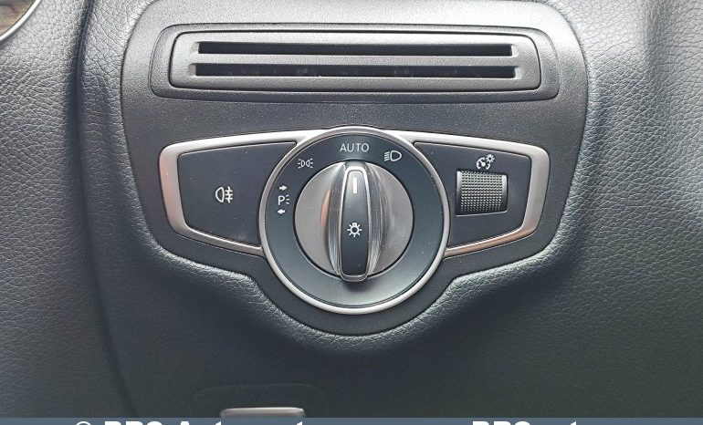 Mercedes-Benz C 300 2.0 4MATIC Automatas 2019 full
