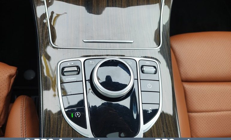 Mercedes-Benz C 300 2.0 4MATIC Automatas 2019 full