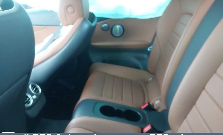 Mercedes-Benz C 300 2.0 4MATIC Automatas 2019 full