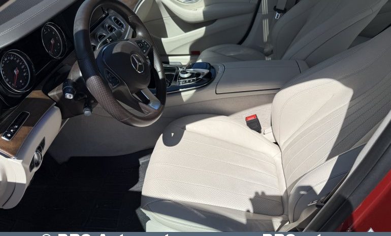 Mercedes-Benz E 300 Automatas 2017 full
