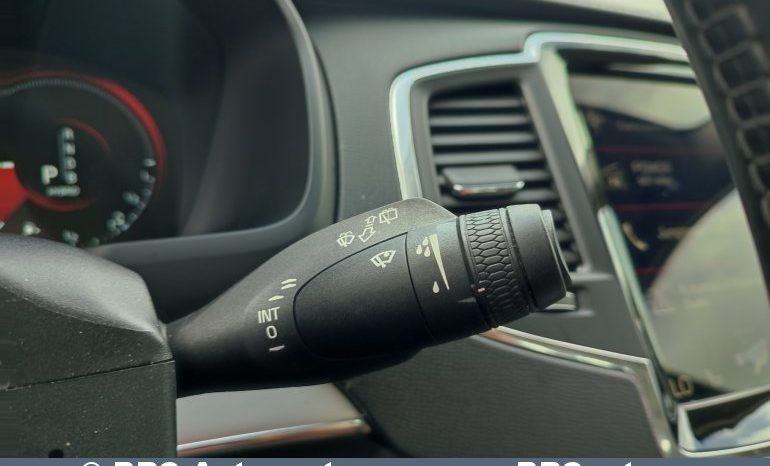 Volvo XC 90 2.0 T8 Momentum Plug-in-Hybrid Automatas 2017 full