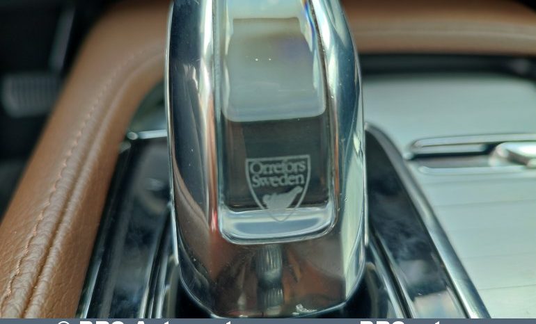 Volvo XC 90 2.0 T8 Momentum Plug-in-Hybrid Automatas 2017 full