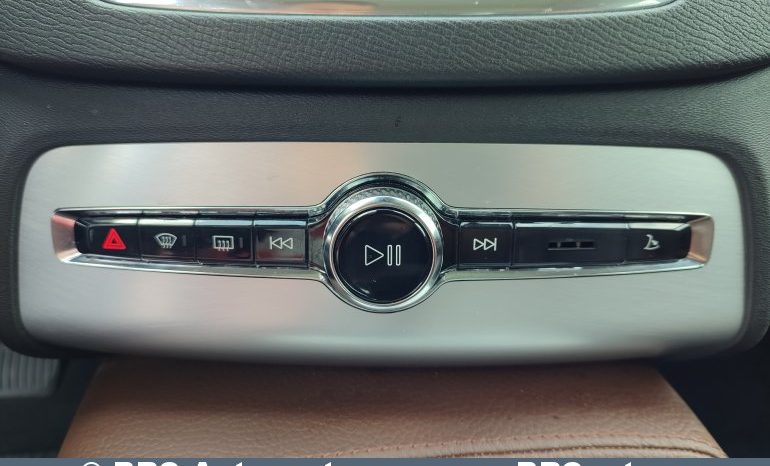 Volvo XC 90 2.0 T8 Momentum Plug-in-Hybrid Automatas 2017 full