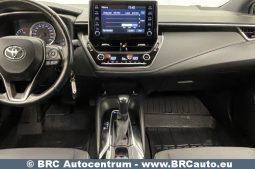 Toyota Corolla 1.2T Automatas 2019 full