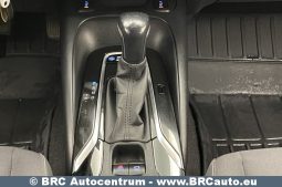 Toyota Corolla 1.2T Automatas 2019 full