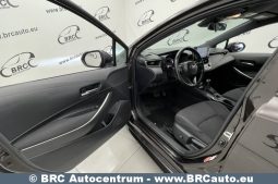 Toyota Corolla 1.2T Automatas 2019 full