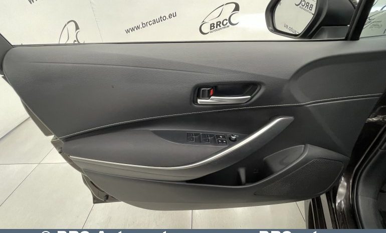 Toyota Corolla 1.2T Automatas 2019 full