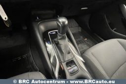 Toyota Corolla 1.2T Automatas 2019 full