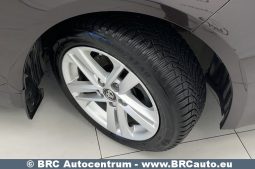 Toyota Corolla 1.2T Automatas 2019 full