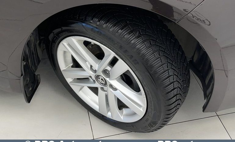 Toyota Corolla 1.2T Automatas 2019 full