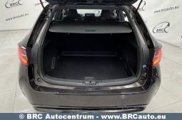 Toyota Corolla 1.2T Automatas 2019 full