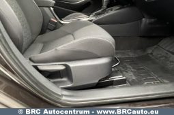 Toyota Corolla 1.2T Automatas 2019 full