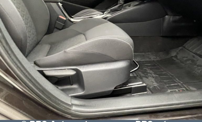 Toyota Corolla 1.2T Automatas 2019 full