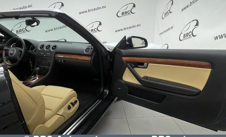 Audi A4 Cabrio 3.0V6 Quattro Multitronic 2003 full