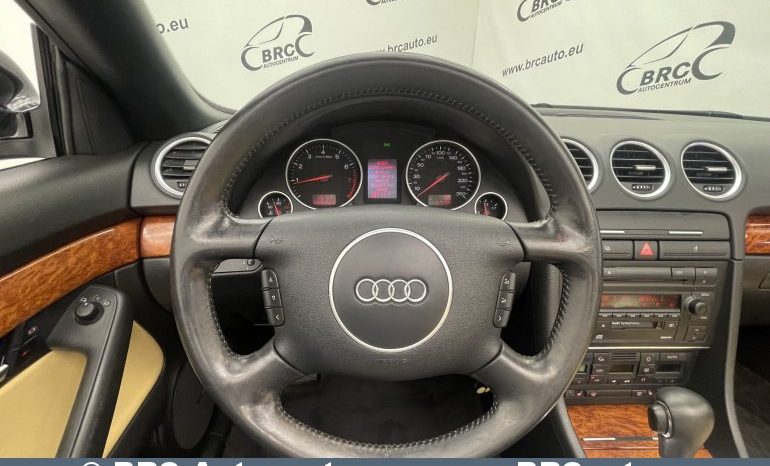 Audi A4 Cabrio 3.0V6 Quattro Multitronic 2003 full