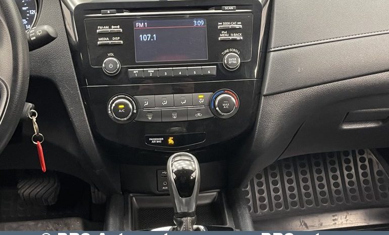 Nissan Rogue 2.5 FWD Automatas 2017 full