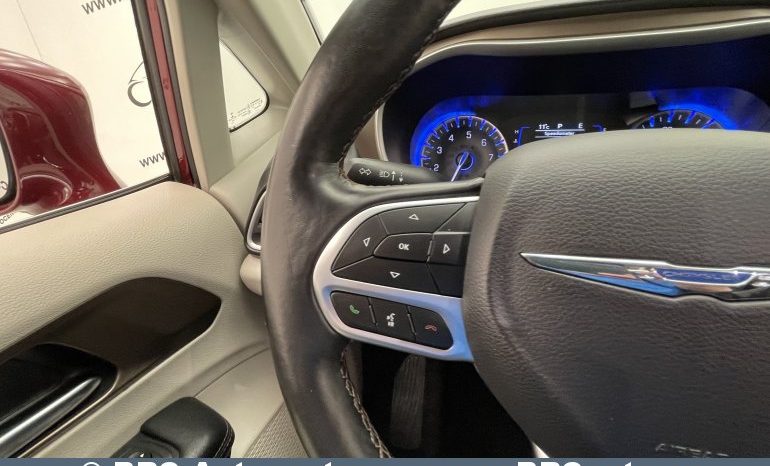 Chrysler Pacifica 3.6 V6 Automatas 2019 full