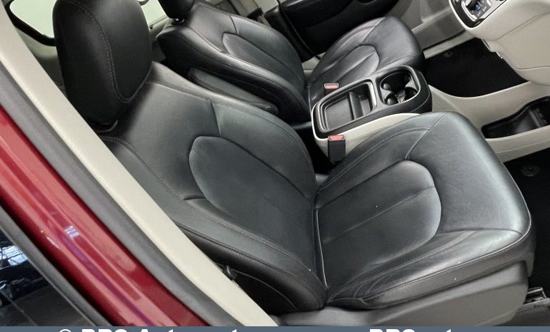Chrysler Pacifica 3.6 V6 Automatas 2019 full