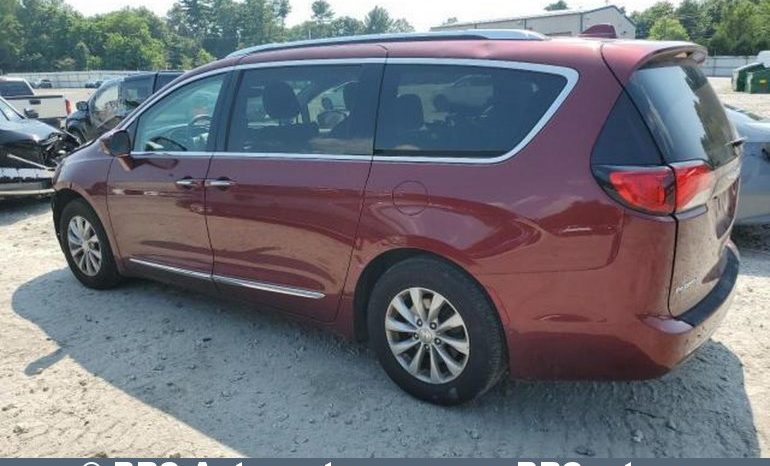 Chrysler Pacifica 3.6 V6 Automatas 2019 full