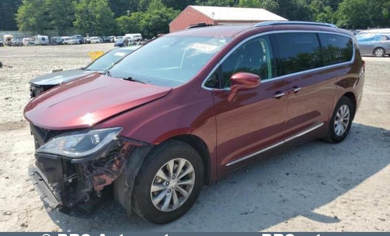 Chrysler Pacifica 3.6 V6 Automatas 2019 full