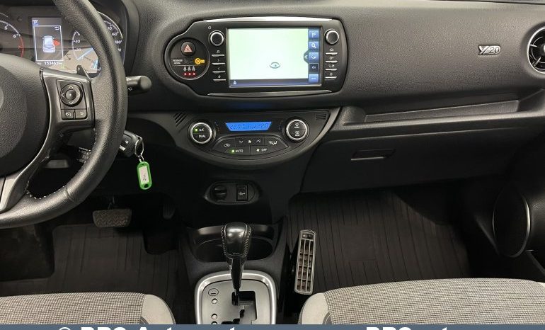 Toyota Yaris 1.5 Dual VVT-i Multidrive Y20 Automatas 2020 full
