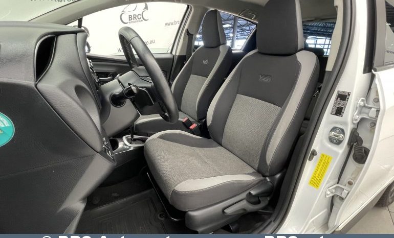 Toyota Yaris 1.5 Dual VVT-i Multidrive Y20 Automatas 2020 full