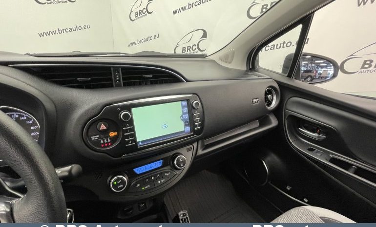 Toyota Yaris 1.5 Dual VVT-i Multidrive Y20 Automatas 2020 full