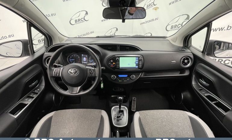 Toyota Yaris 1.5 Dual VVT-i Multidrive Y20 Automatas 2020 full