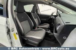 Toyota Yaris 1.5 Dual VVT-i Multidrive Y20 Automatas 2020 full