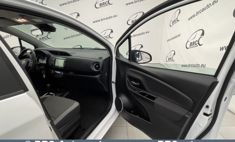 Toyota Yaris 1.5 Dual VVT-i Multidrive Y20 Automatas 2020 full