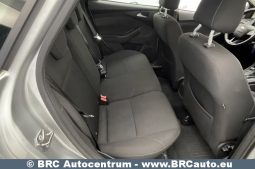 Ford Focus 1.6 Automatas 2015 full