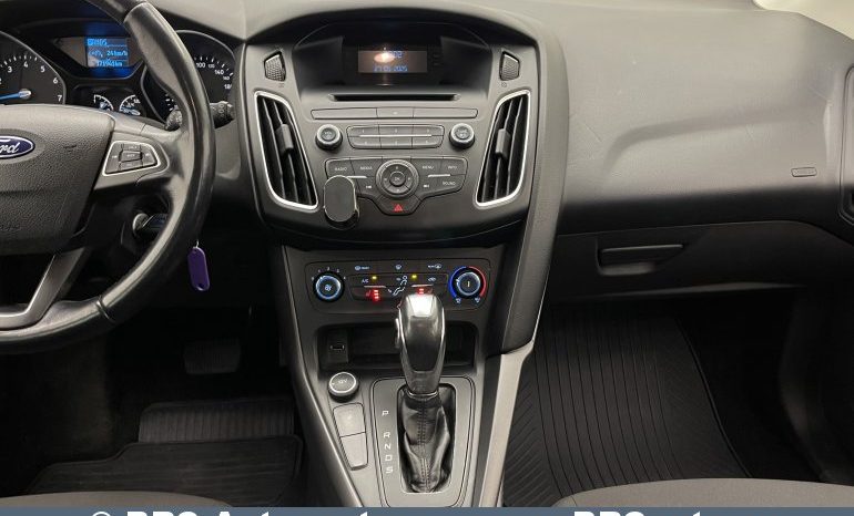 Ford Focus 1.6 Automatas 2015 full
